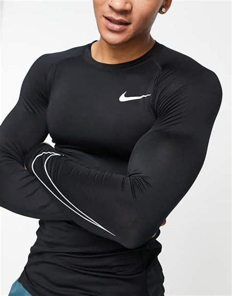 Training & Gym Base Layers Clothing. Nike.com.